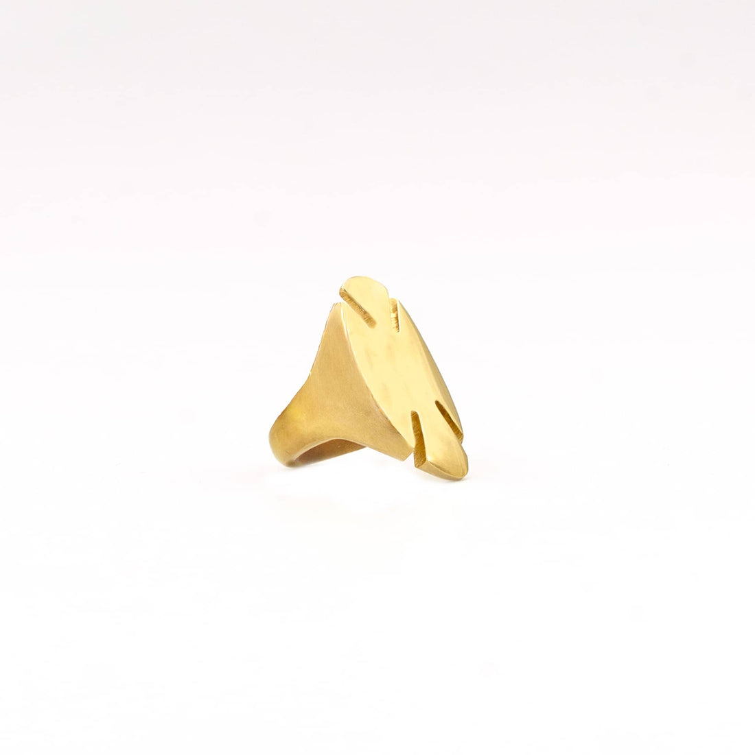 Sahara Leaf-Shaped Brass Ring for Women