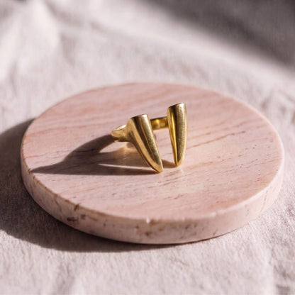 Swept Wing Brass Ring for Women | Kiota — Ecodunia