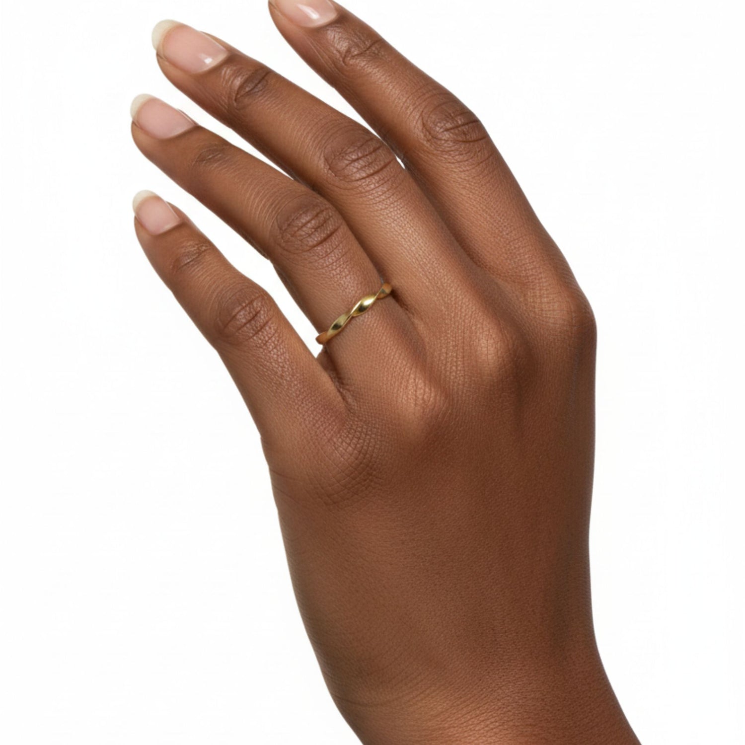 Talia Round Ring with Twist