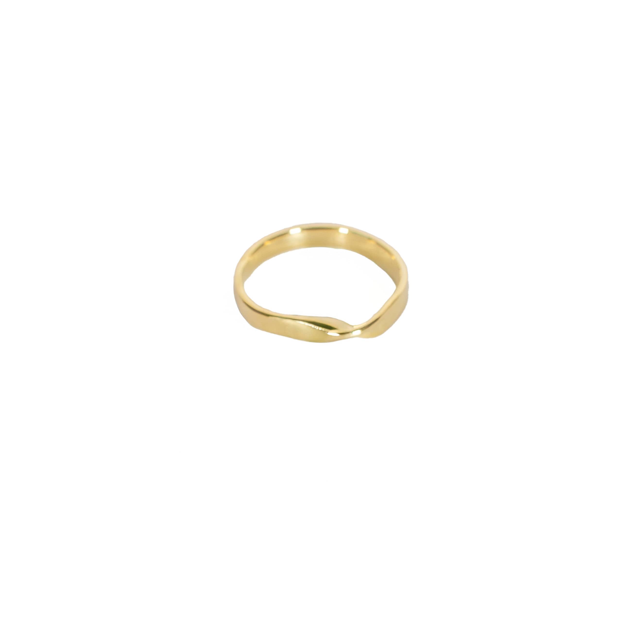 Twisted Band Brass Ring | Talia - EcoDunia