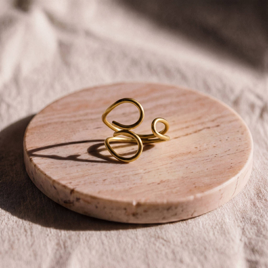 Spiral &amp; Loop Wire Wrap Ring | Tuli