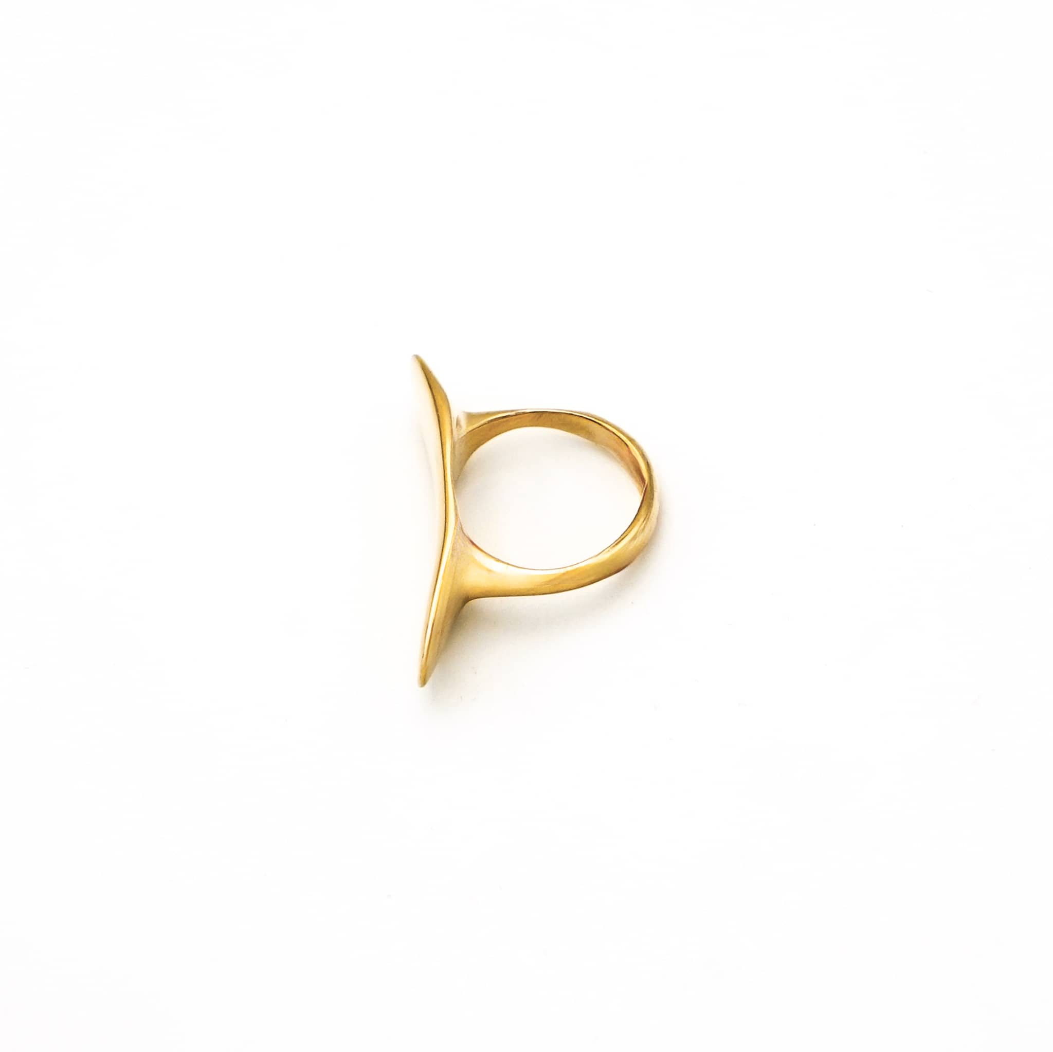 Curved Disc Ring | Benin