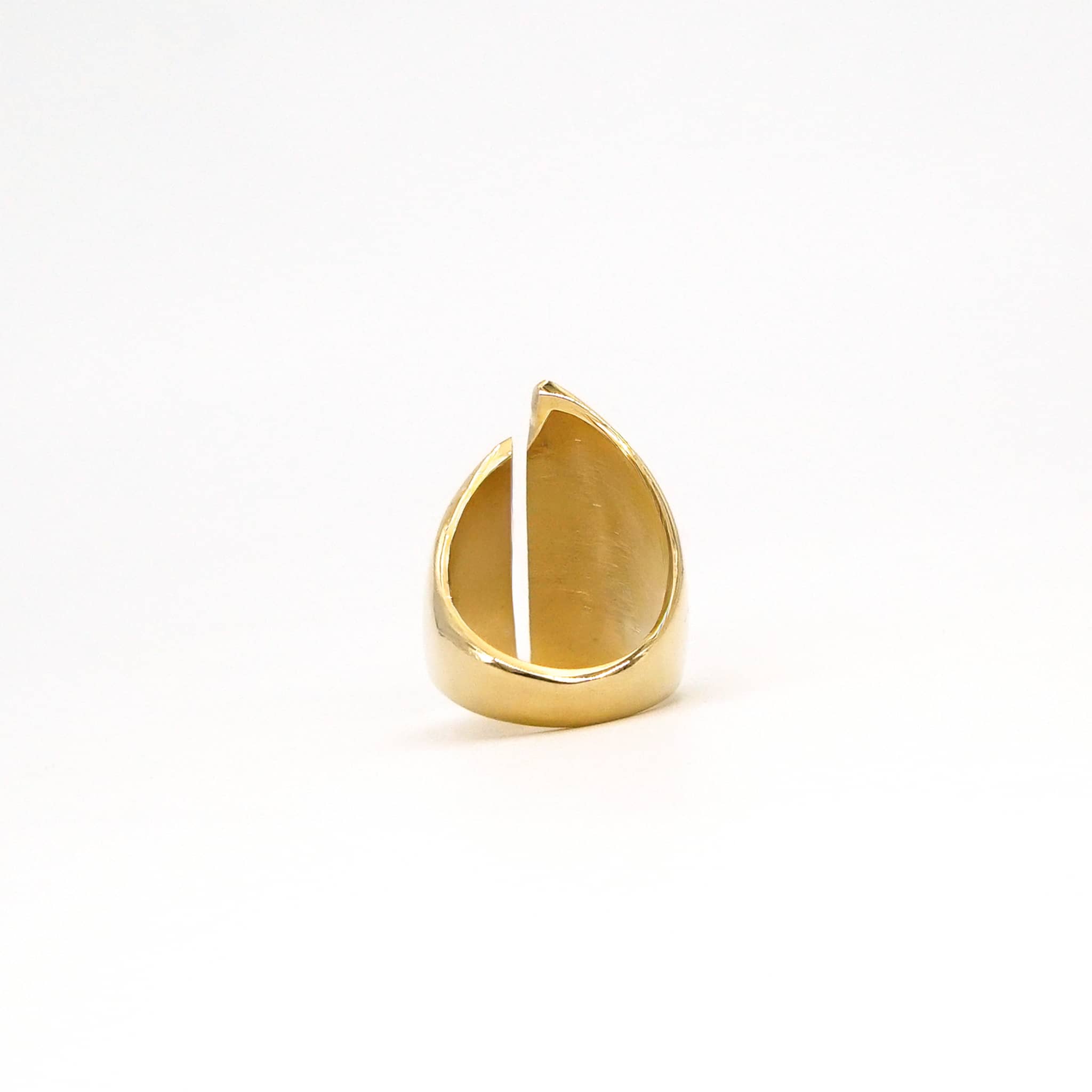 Split Shield Open Ring | Zaire